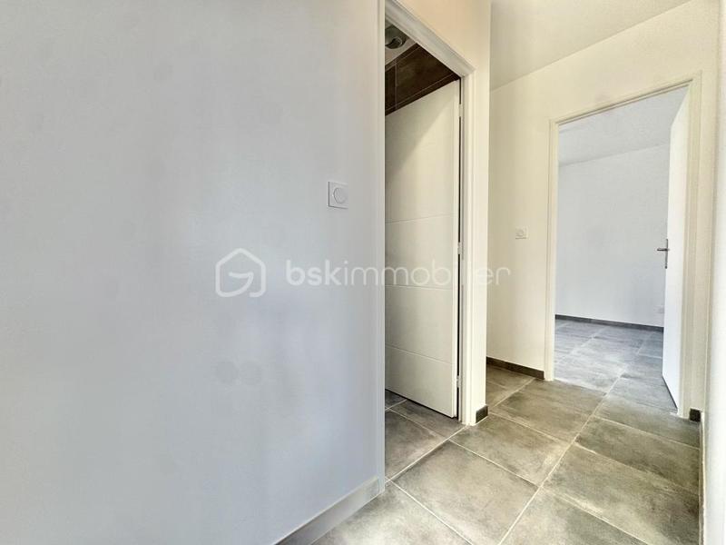 Maison - 98 m² - 3 pièces