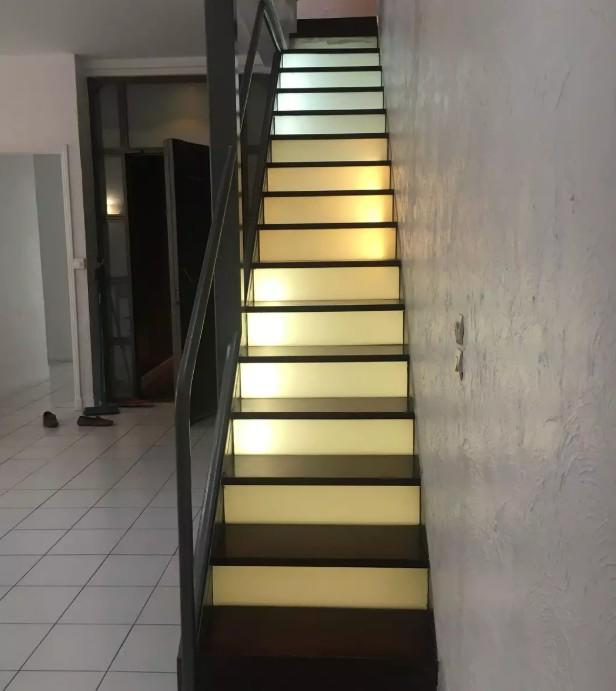 Appartement - 100 m² - 3 pièces