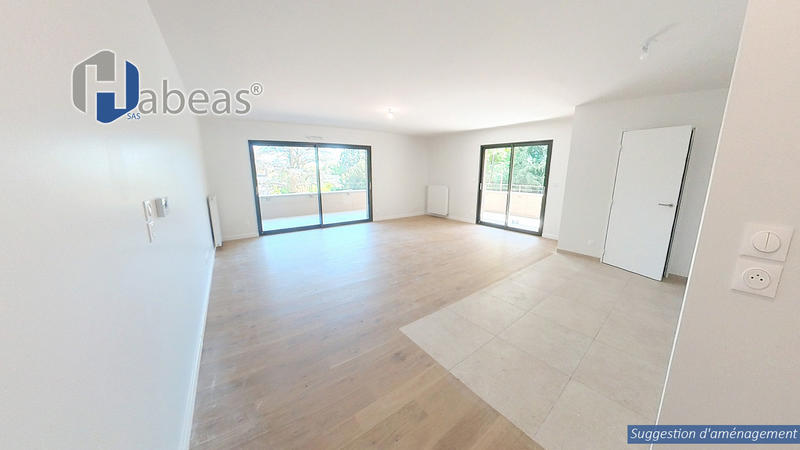 Appartement - 103 m² - 4 pièces