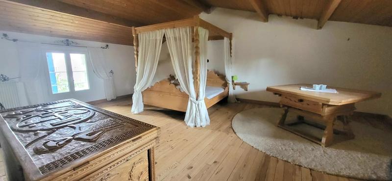 Maison de village - 210 m² - 5 pièces