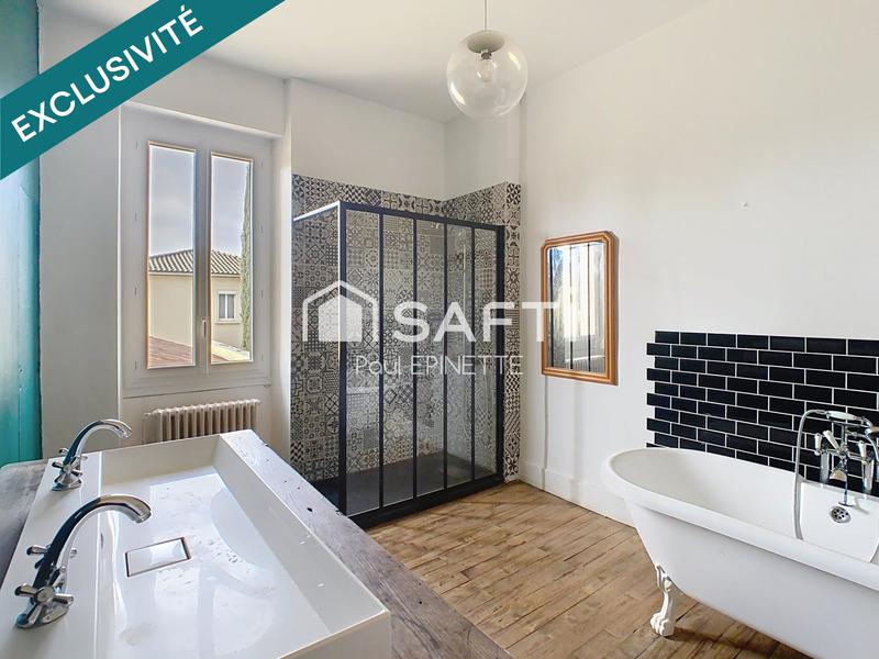 Maison - 200 m² - 7 pièces