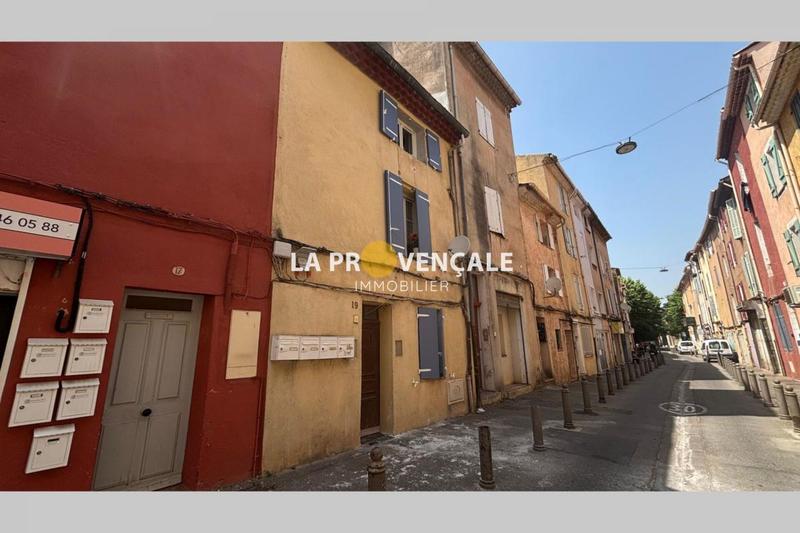 Immeuble - 94 m² - 4 pièces