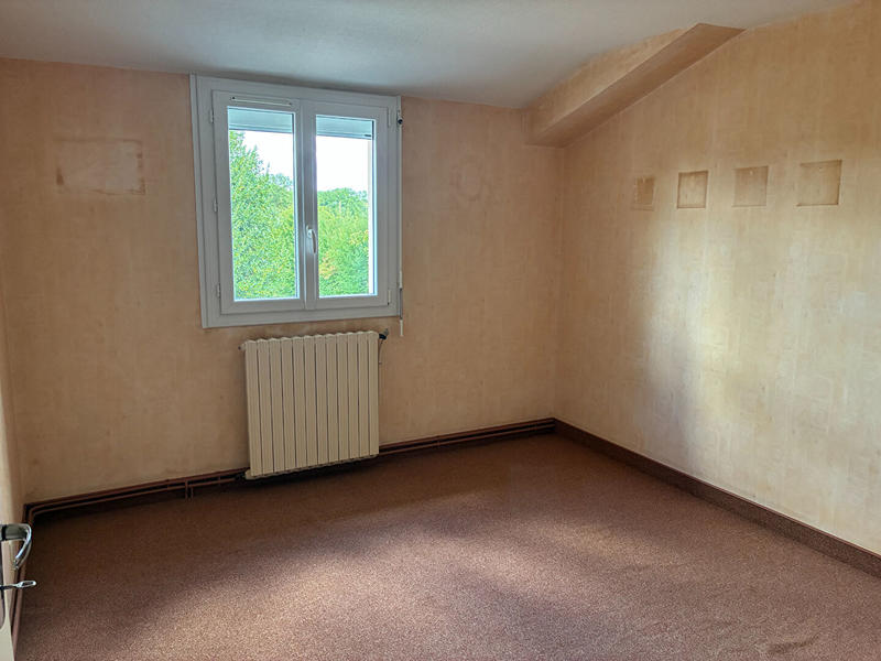 Maison - 93 m² - 5 pièces