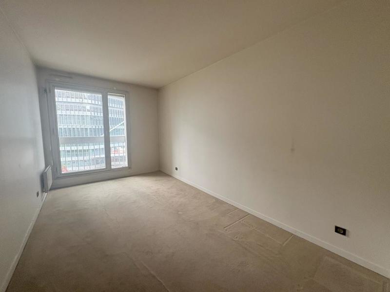 Appartement - 85 m² - 3 pièces