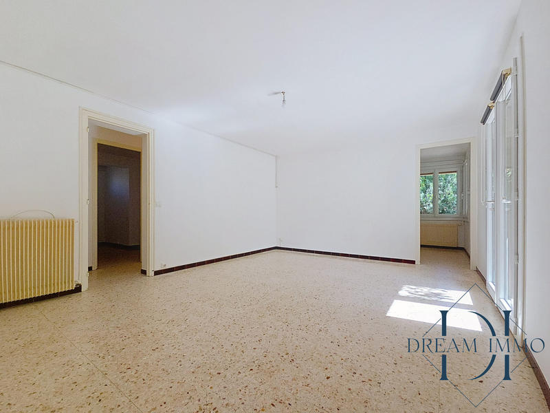 Maison traditionnelle - 206 m² - 8 pièces