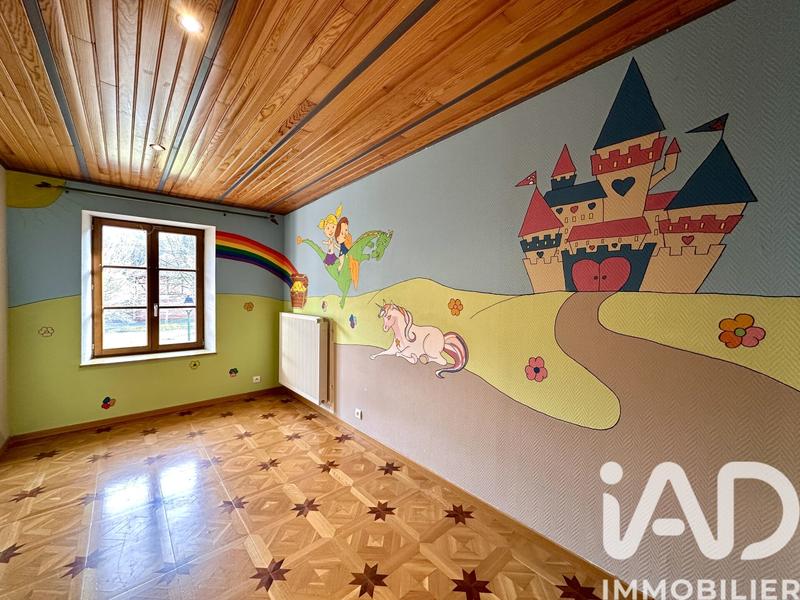 Maison - 187 m² - 8 pièces