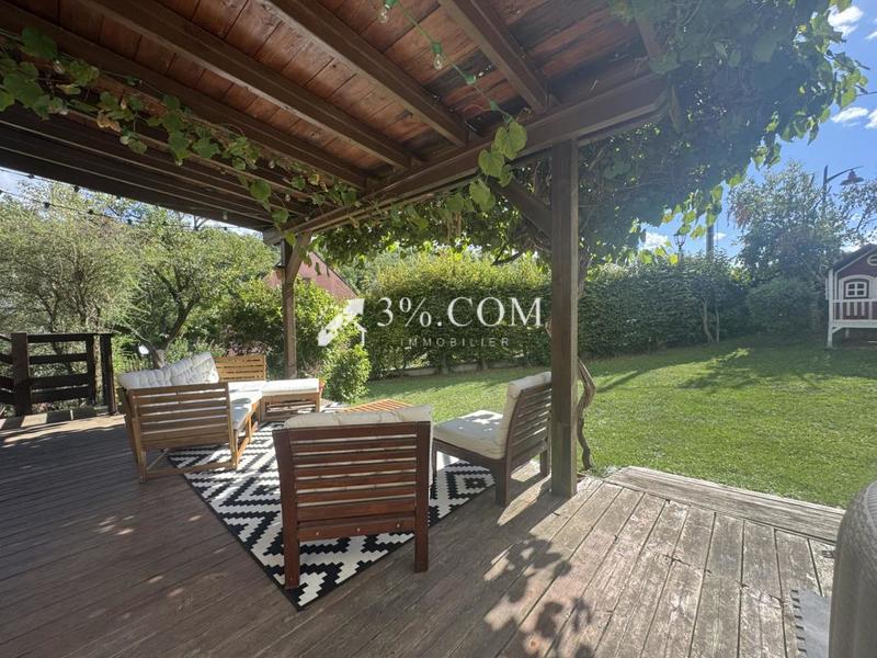 Maison - 90 m² - 4 pièces