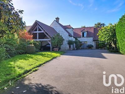 Maison - 345 m² - 7 pièces