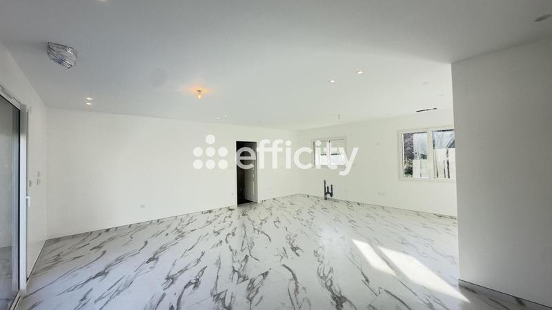 Pavillon - 102 m² - 4 pièces