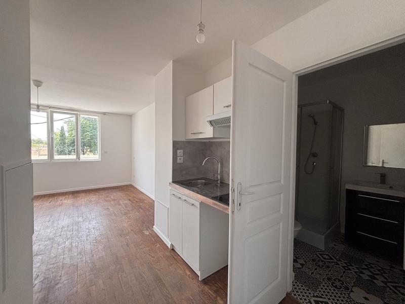 Immeuble - 300 m² - 14 pièces