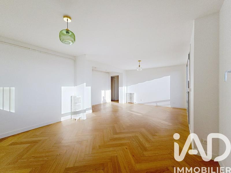 Appartement - 93 m² - 5 pièces
