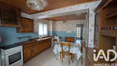 Maison - 96 m² - 6 pièces