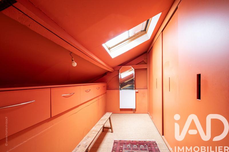 Maison - 310 m² - 8 pièces