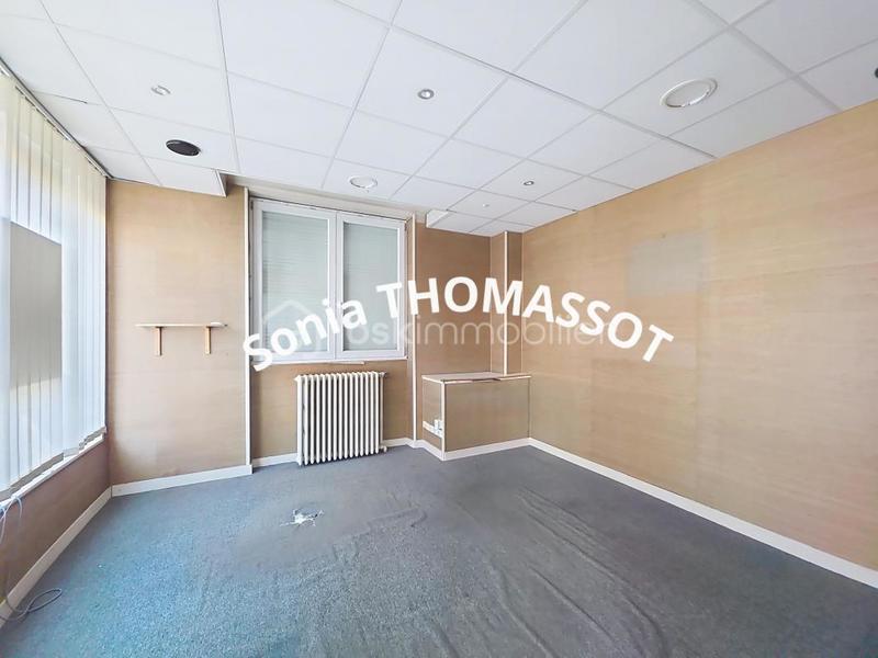 Bureau - 100 m² - 4 pièces