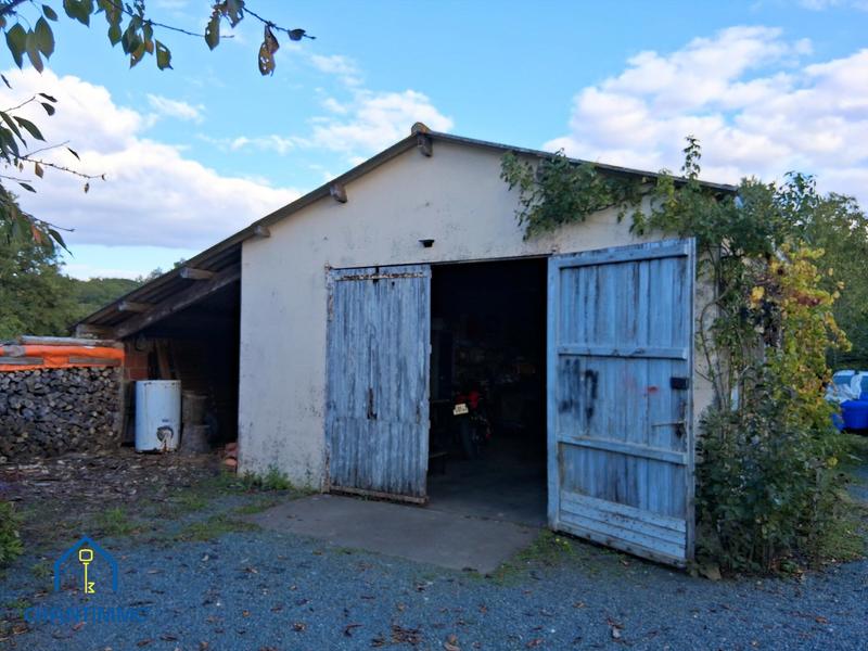 Maison ancienne - 204 m² - 9 pièces