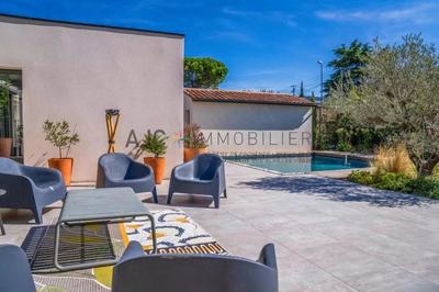 Maison - 163 m² - 4 pièces