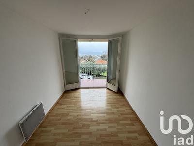 Appartement - 67 m² - 4 pièces