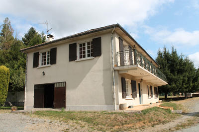 Maison de ville - 200 m² - 9 pièces