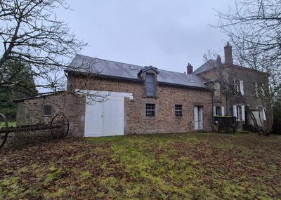 Maison - 180 m² - 14 pièces