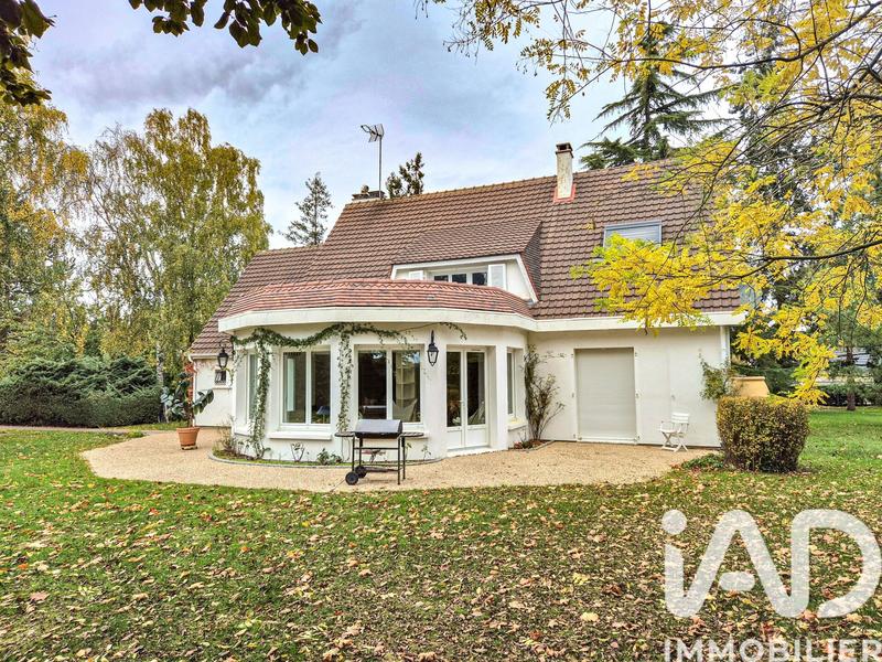 Maison - 200 m² - 7 pièces