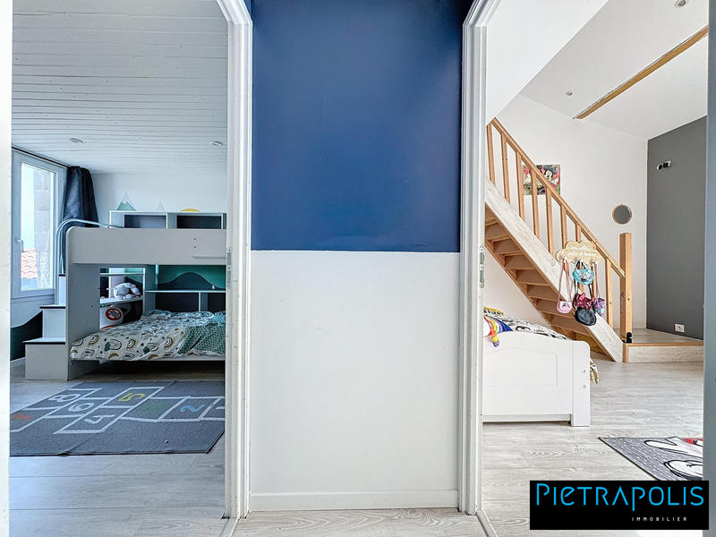 Maison - 148 m² - 7 pièces