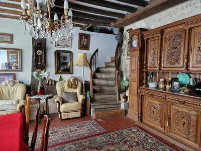 Maison ancienne - 208 m² - 8 pièces