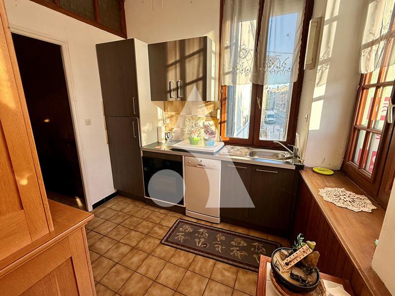 Immeuble - 365 m² - 9 pièces