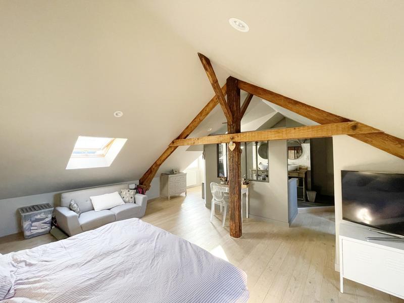 Maison - 137 m² - 6 pièces