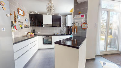 Appartement - 84 m² - 3 pièces