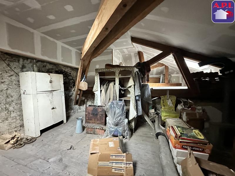 Maison - 101 m² - 4 pièces