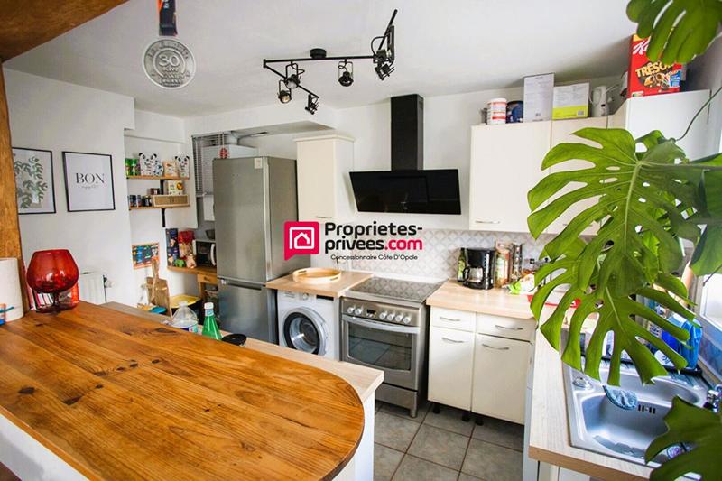 Maison - 79 m² - 6 pièces