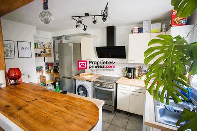 Maison - 79 m² - 6 pièces