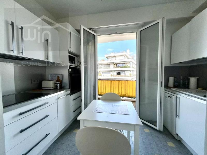 Appartement - 86 m² - 3 pièces