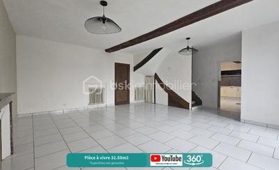 Maison traditionnelle - 226 m² - 7 pièces