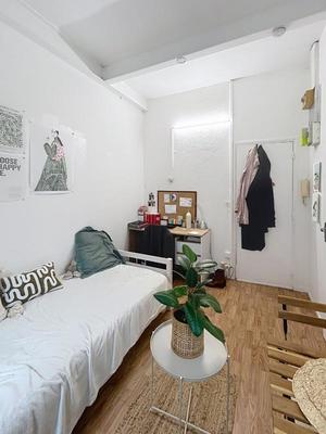 Studio - 14 m² - 1 pièce