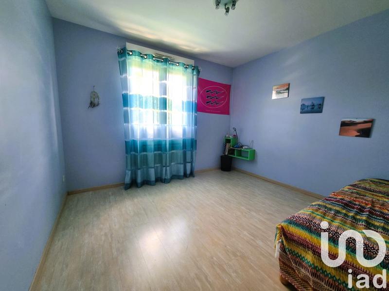 Maison - 202 m² - 9 pièces