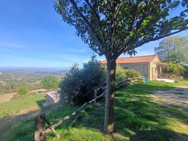 Maison en pierre - 126 m² - 4 pièces