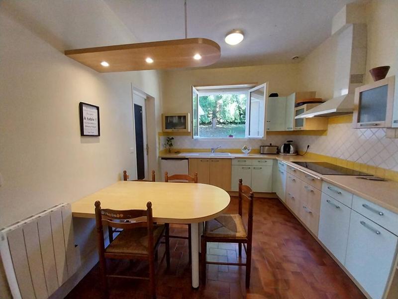 Maison - 180 m² - 7 pièces