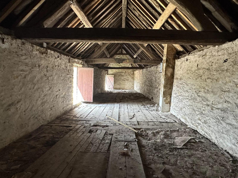 Maison - 385 m² - 10 pièces