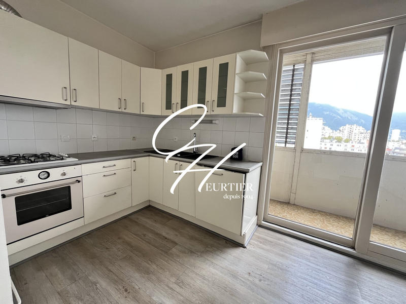 Appartement - 116 m² - 4 pièces