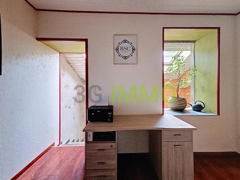 Maison de ville - 100 m² - 5 pièces