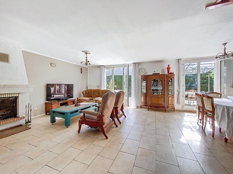 Maison - 111 m² - 4 pièces