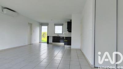 Maison - 84 m² - 4 pièces