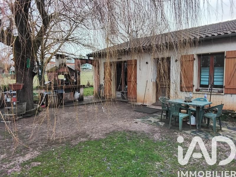 Maison - 88 m² - 6 pièces