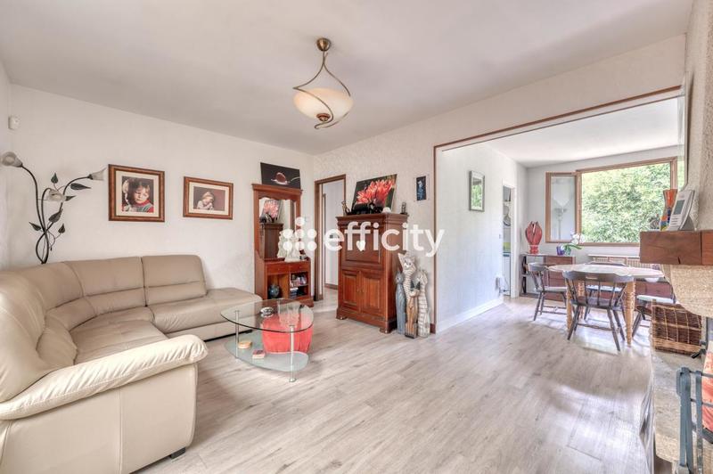 Pavillon - 114 m² - 5 pièces