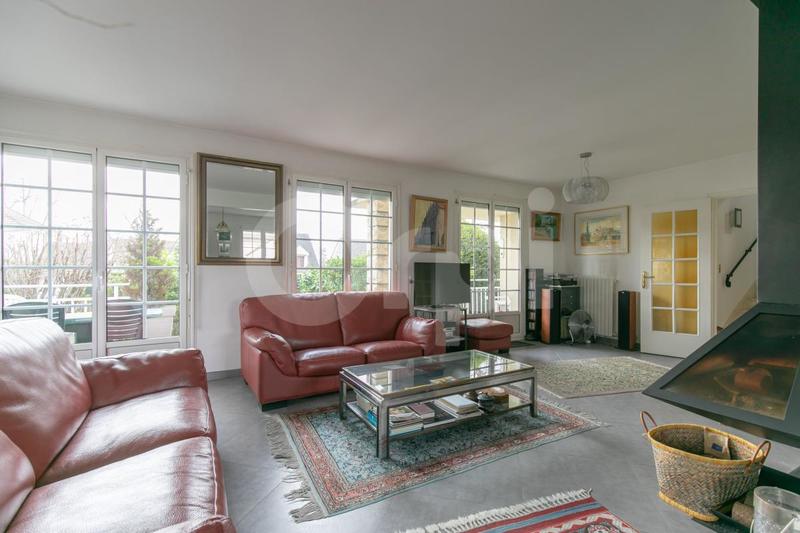 Maison - 140 m² - 4 pièces