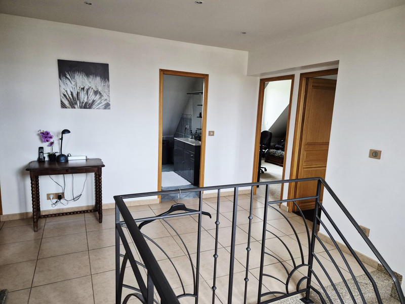 Maison - 205 m² - 7 pièces