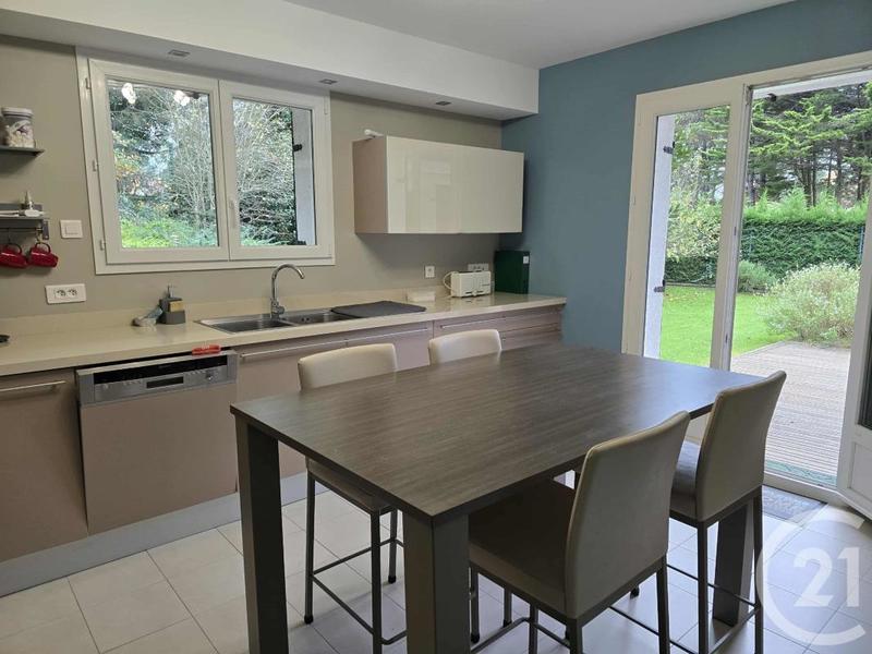 Villa - 152 m² - 5 pièces