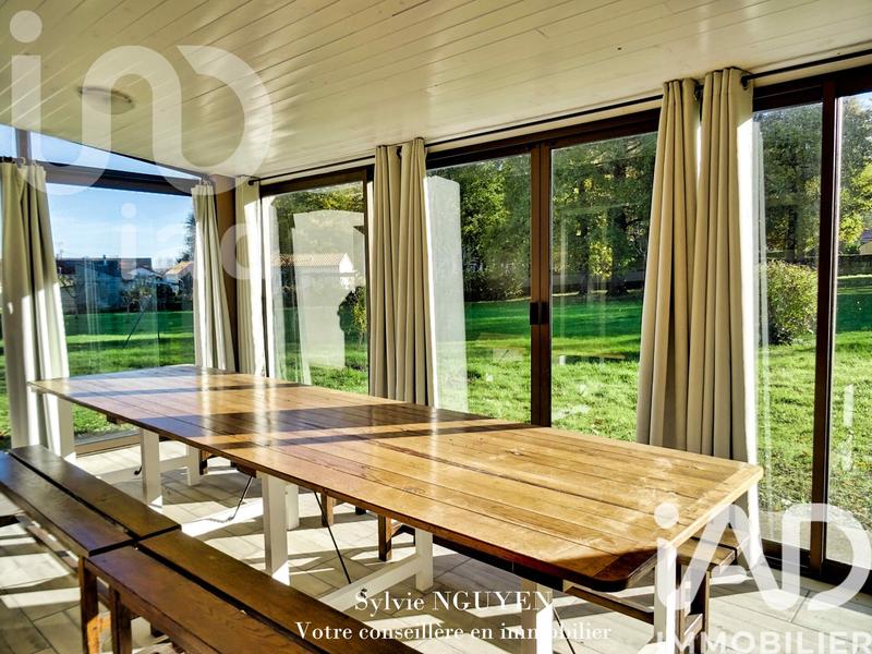 Maison - 486 m² - 12 pièces