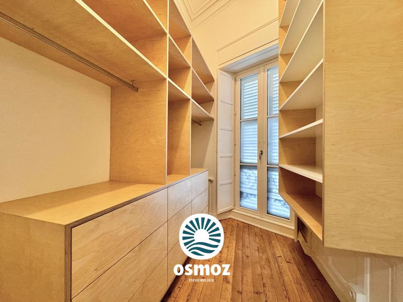 Appartement - 85 m² - 3 pièces